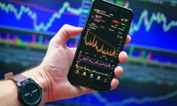 金融科技股震荡走高 金证股份涨停